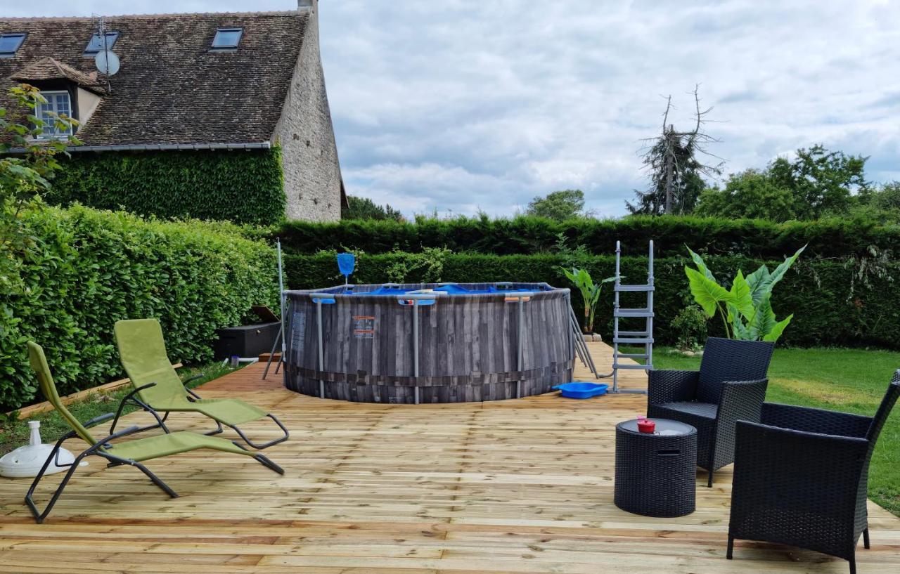 Gite L'Escale Gigny-sur-Saone Exterior foto